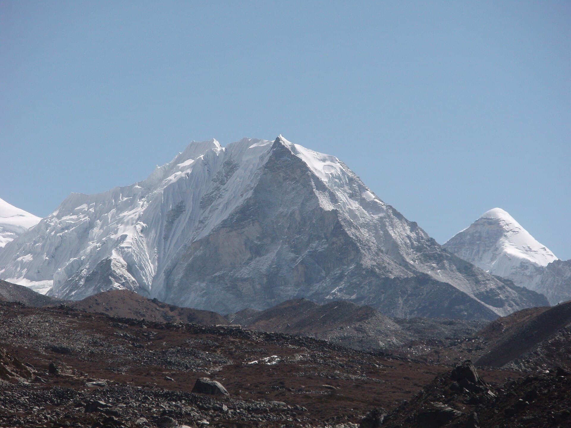 Day 13, Trek from Chhukung to Island Peak Base Camp (5,087 m)
