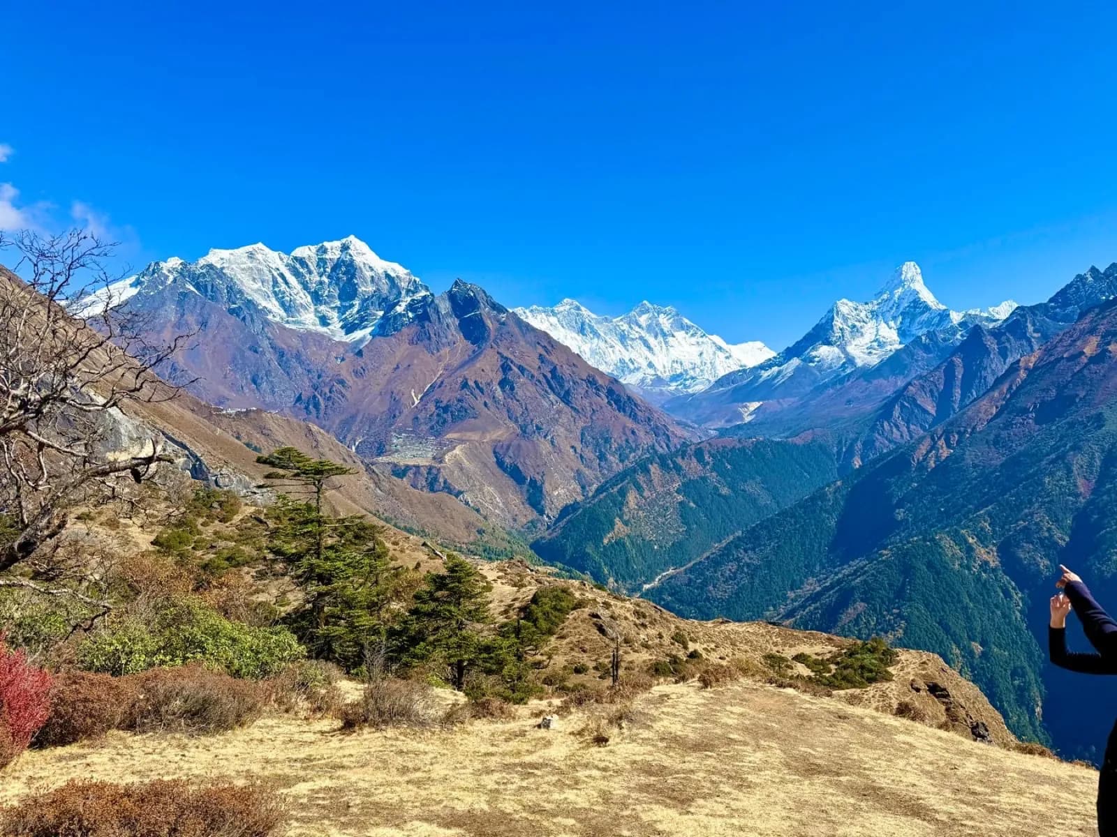 Makalu, Amphu And Khumbu Everest Trek