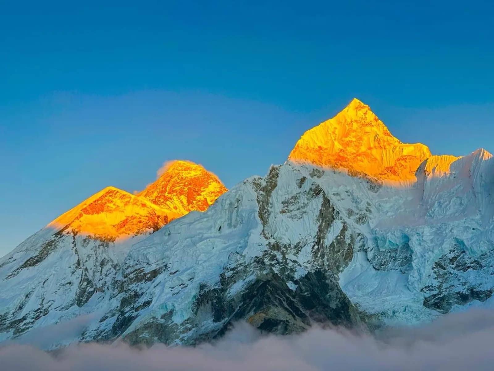 Day 13, Hike to Kala Patthar and trek to Pheriche, photo 1 of 3