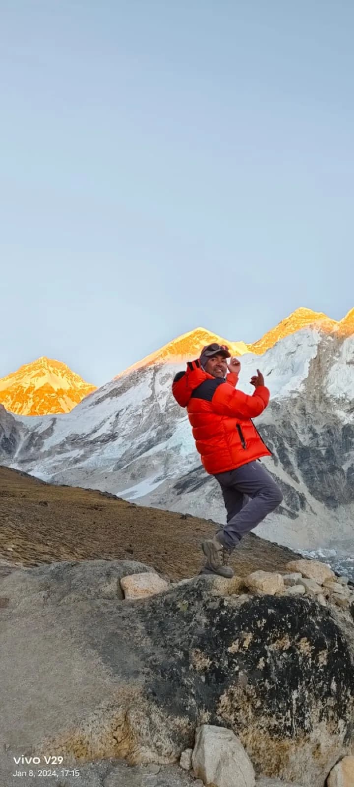 Day 11, Hike to Kala Patthar (5,545 m) at dawn and trek to Dingboche, photo 3 of 3