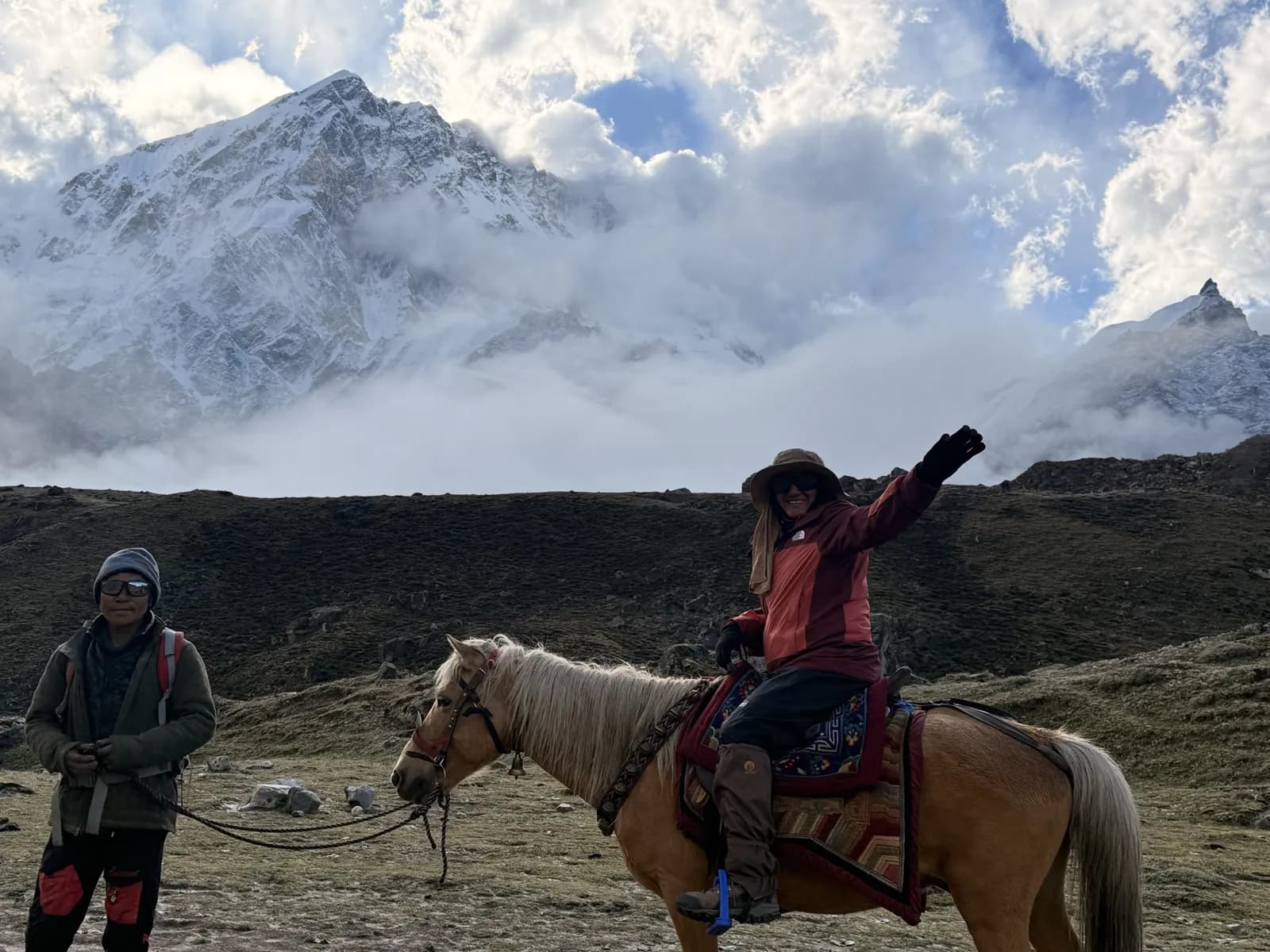 Day 9, Trek to Lobuche, photo 2 of 3