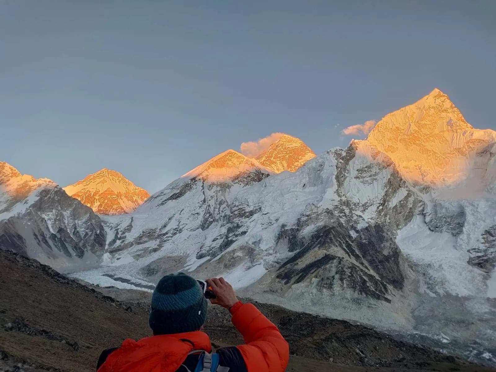 Day 16, Hike to Kala Patthar and trek to Lobuche, photo 1 of 3