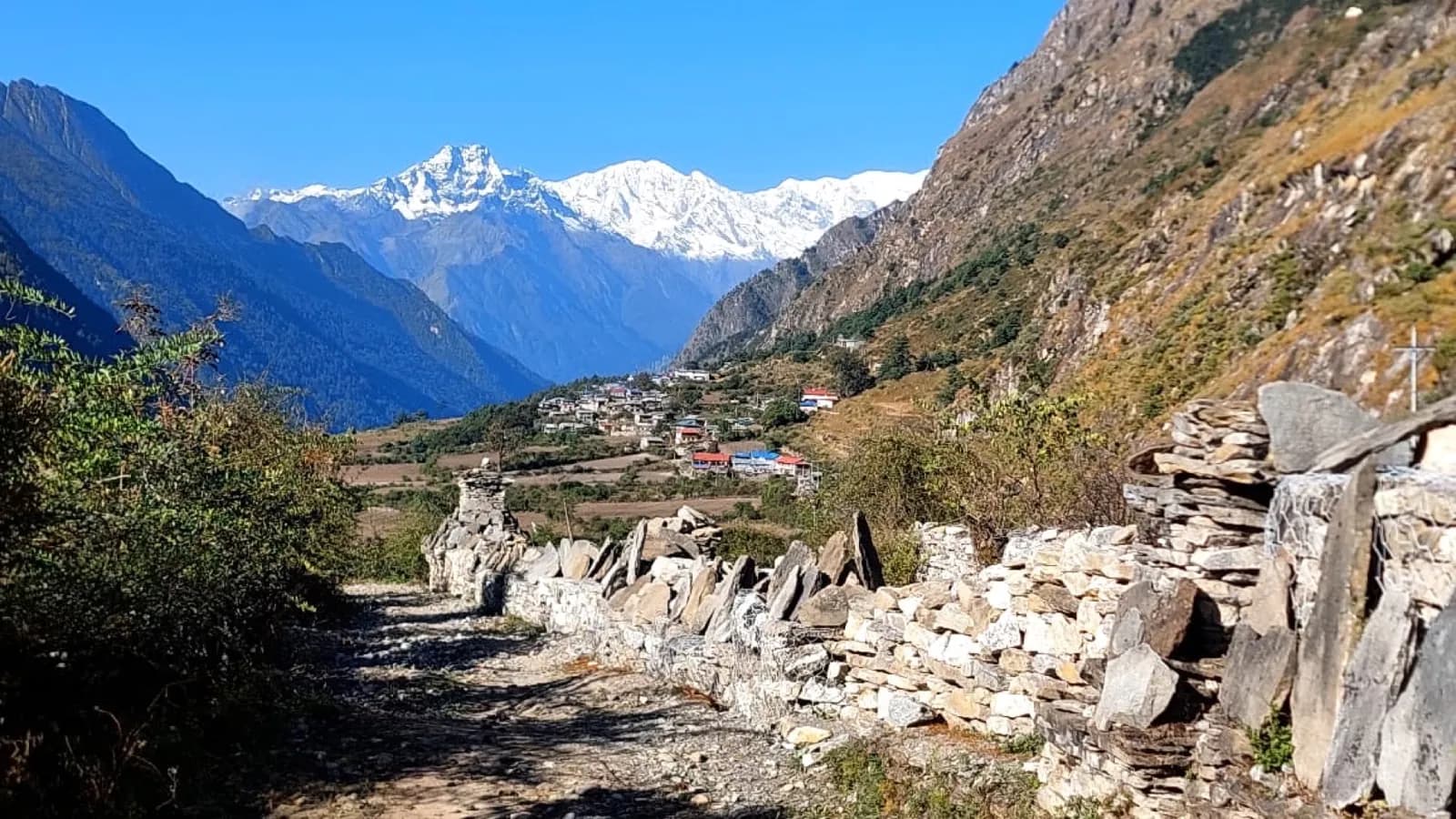 Day 9, Trek to Samdo (3,875 m)